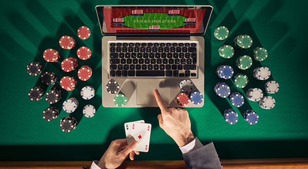 kiếm tiền với poker online